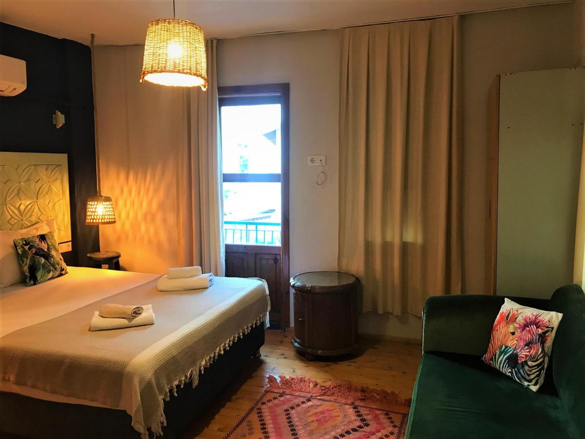Apartamento Smyrna Uzuncarsi Kaş Exterior foto